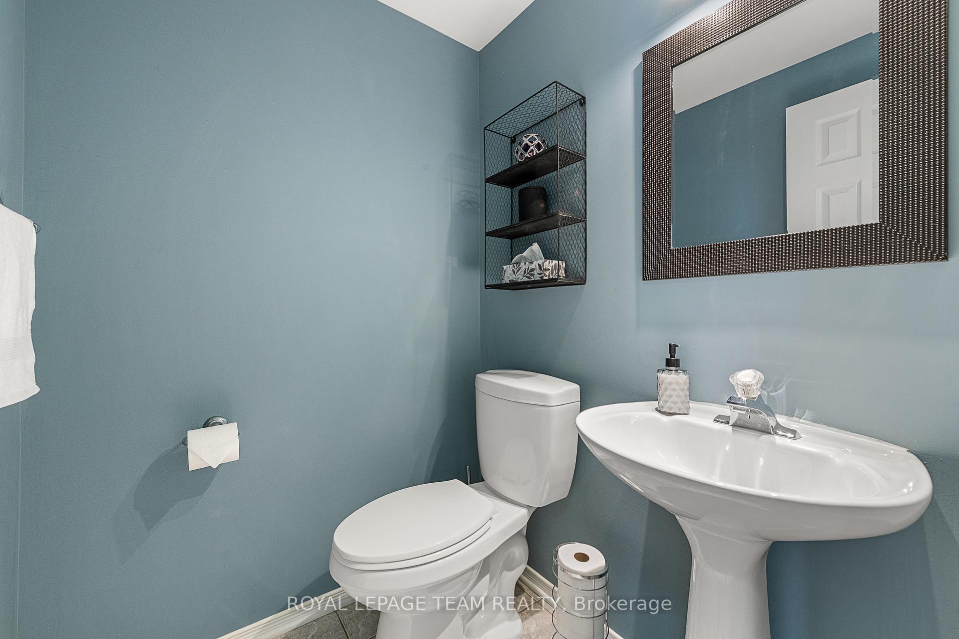 Photo 5 of 35 Wittingham Drive, Ottawa, Barrhaven East — HOMEH