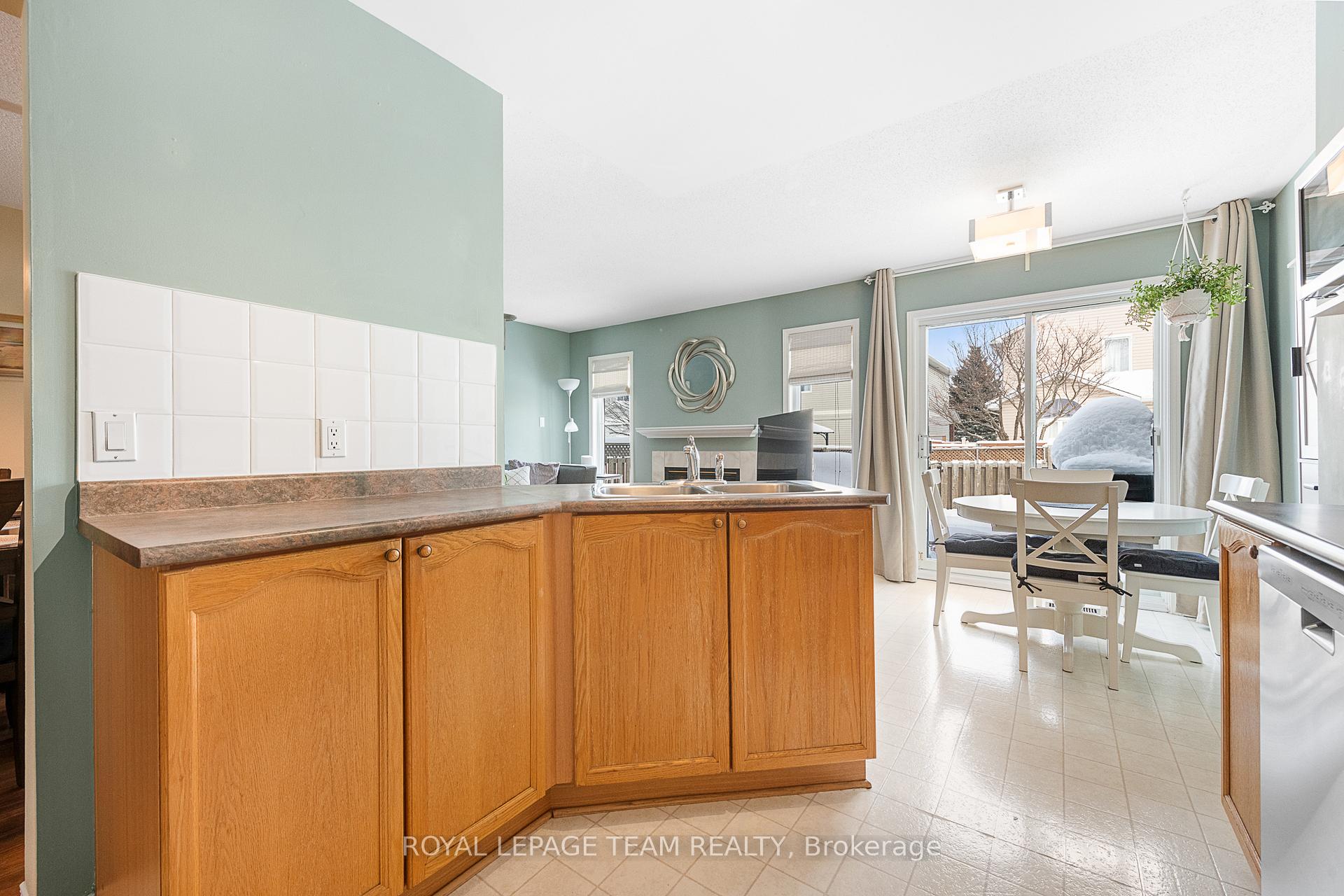 Photo 25 of 35 Wittingham Drive, Ottawa, Barrhaven East — HOMEH