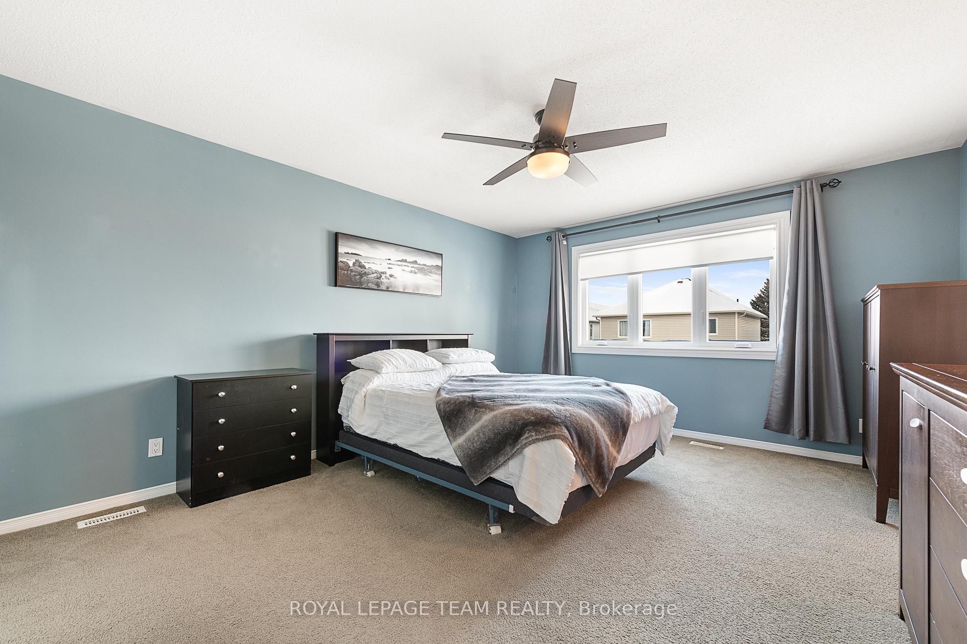 Photo 31 of 35 Wittingham Drive, Ottawa, Barrhaven East — HOMEH