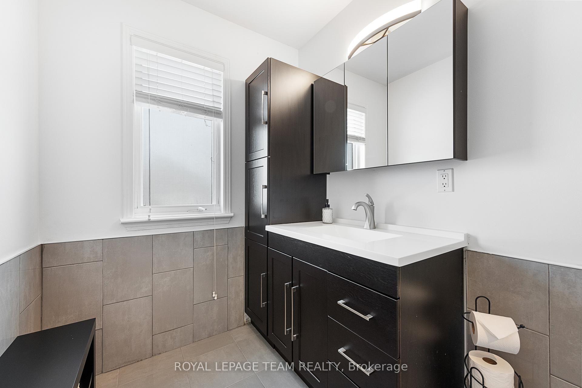 Photo 36 of 35 Wittingham Drive, Ottawa, Barrhaven East — HOMEH
