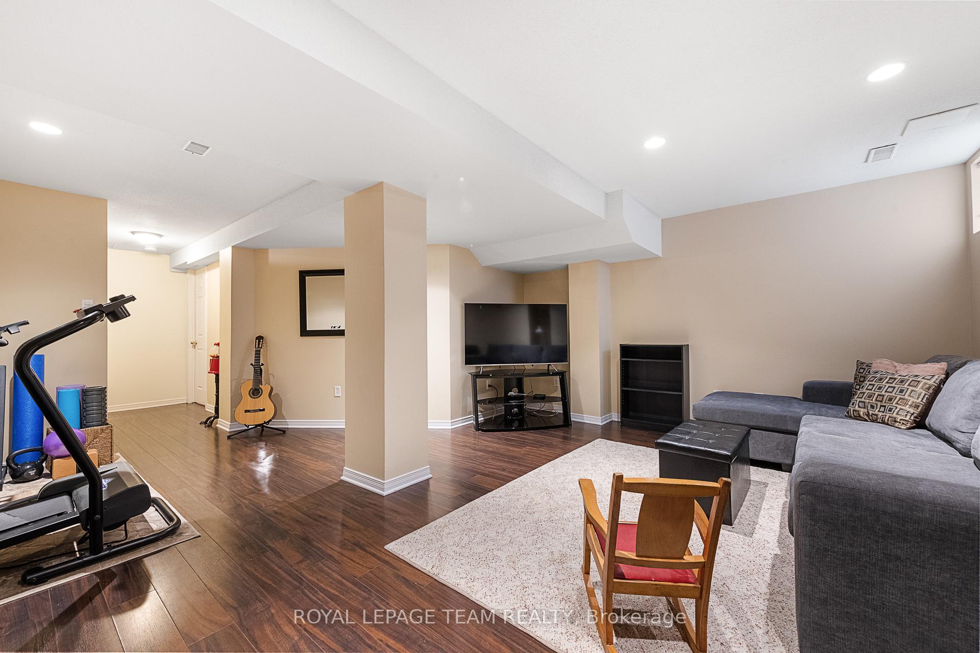 Photo 40 of 35 Wittingham Drive, Ottawa, Barrhaven East — HOMEH