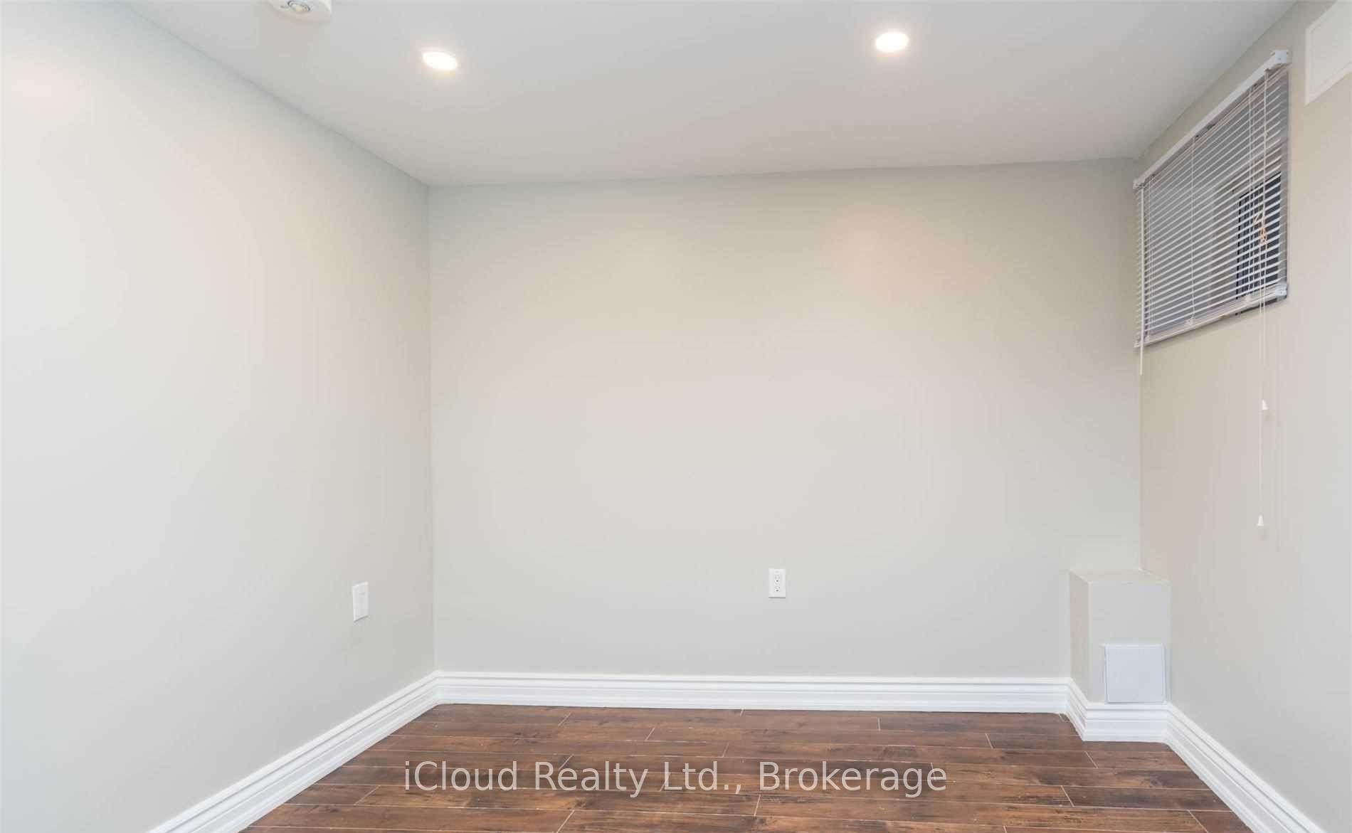 Photo 8 of Unit Lower, 60 Schooner Drive, Brampton, Fletcher's Meadow — HOMEH