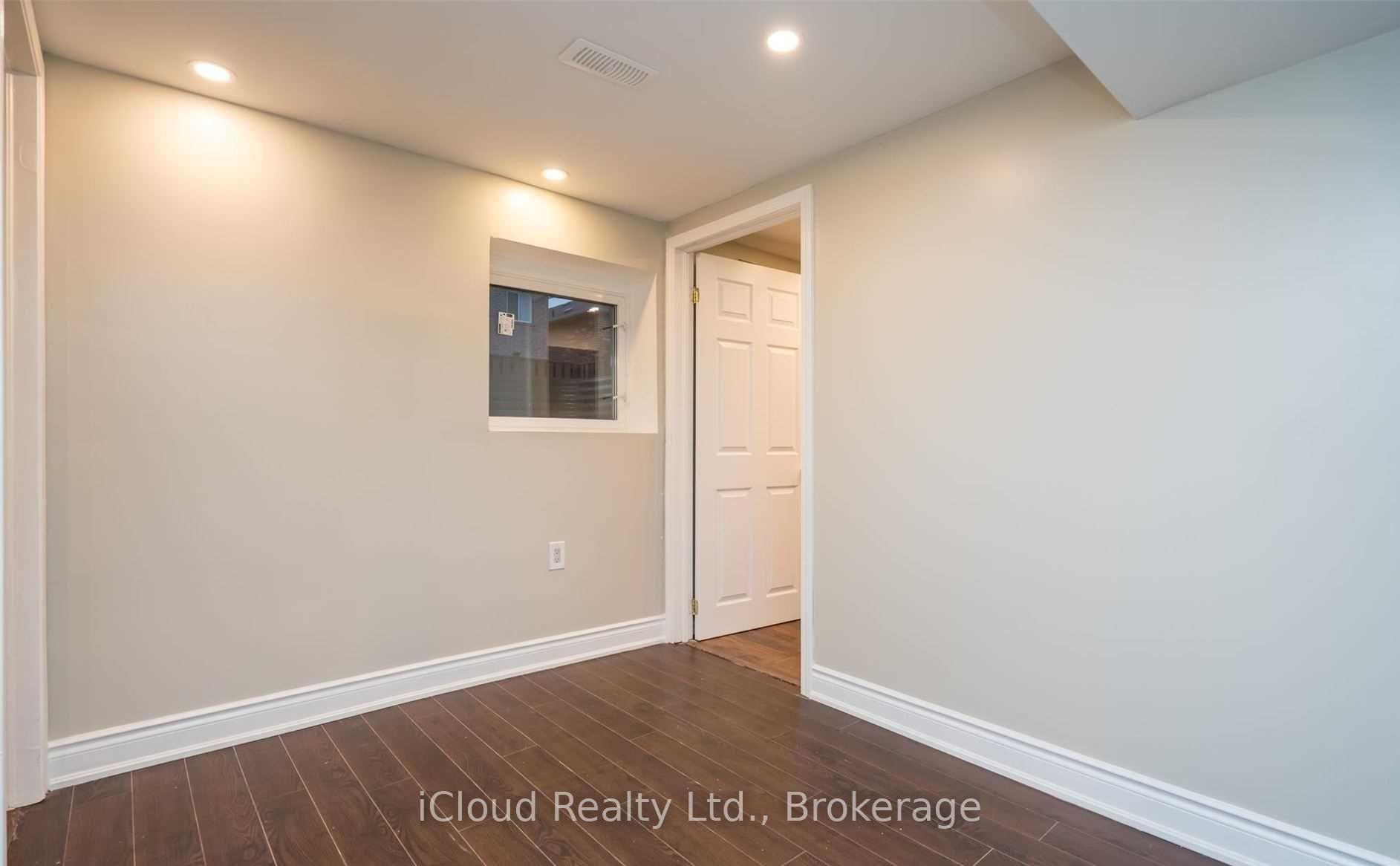 Photo 9 of Unit Lower, 60 Schooner Drive, Brampton, Fletcher's Meadow — HOMEH