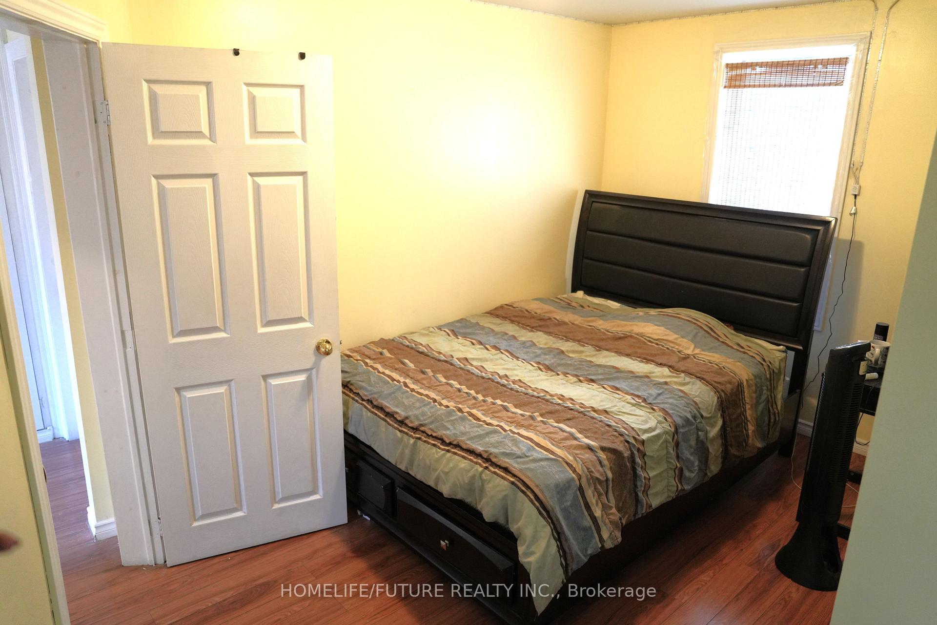 Photo 9 of 273 Haig Street, Oshawa, O'Neill — HOMEH