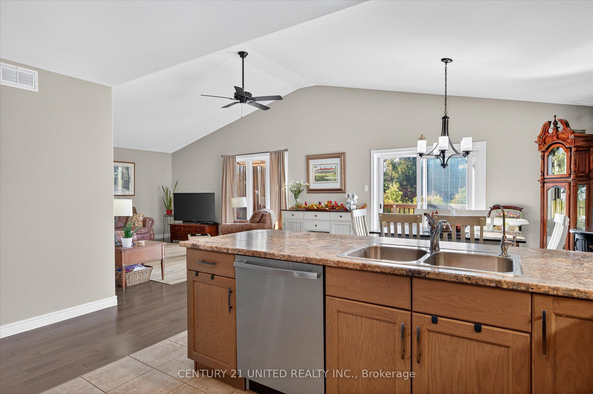 Photo 55 of 13 Millpond Lane, Asphodel-Norwood, Norwood — HOMEH