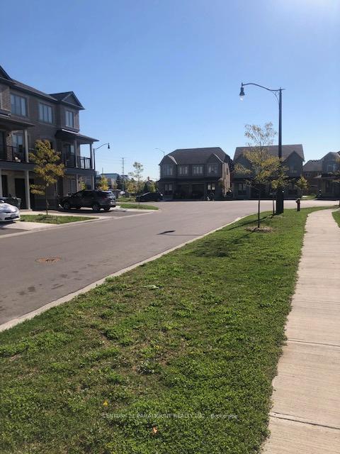 Photo 2 of 46 Hashmi Place, Brampton, Credit Valley — HOMEH