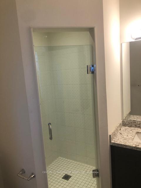 Photo 14 of 46 Hashmi Place, Brampton, Credit Valley — HOMEH