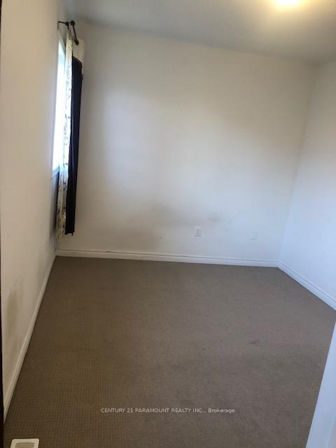 Photo 16 of 46 Hashmi Place, Brampton, Credit Valley — HOMEH