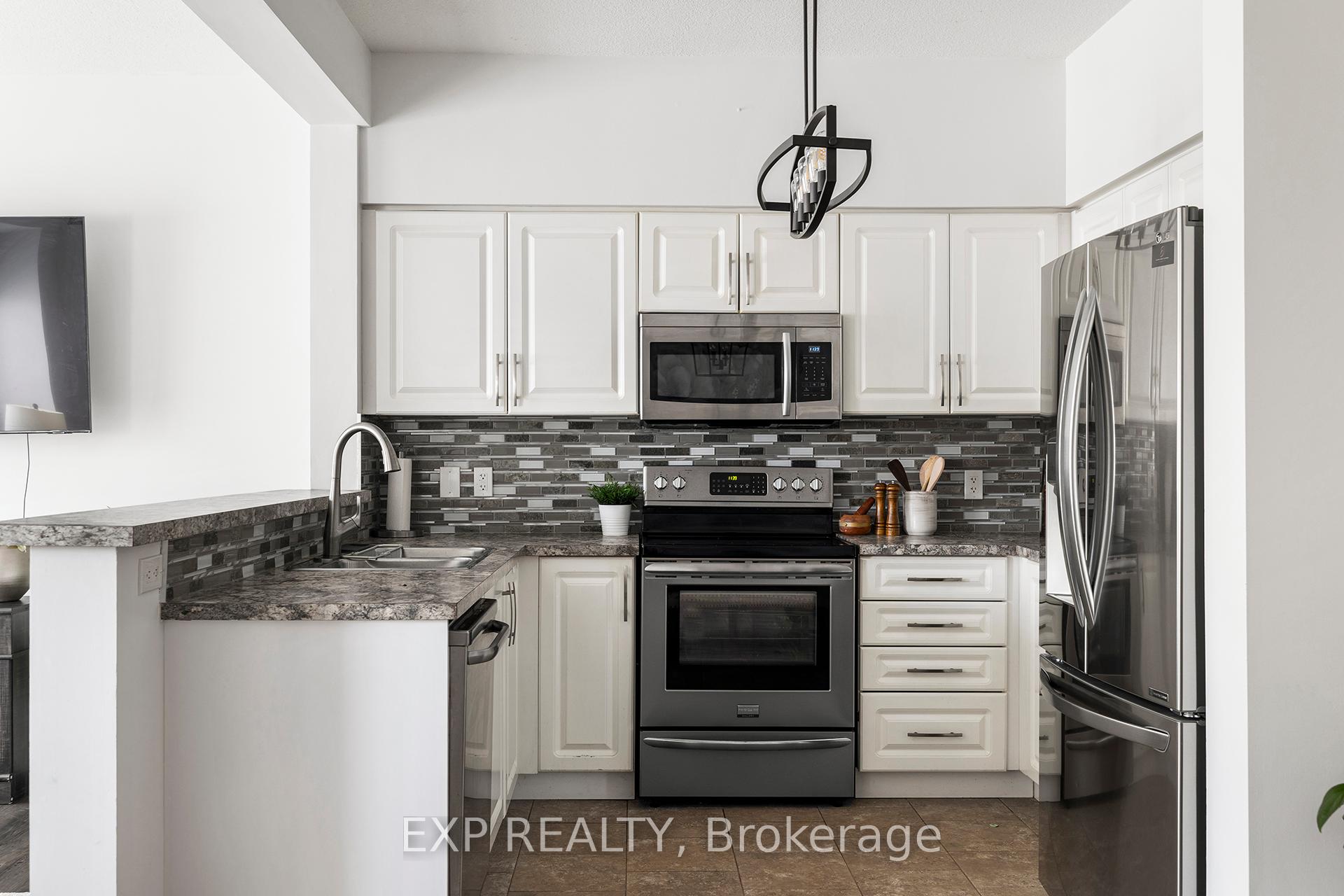 Photo 7 of Unit 61, 9 Hampton Brook Way, Hamilton, Mount Hope — HOMEH
