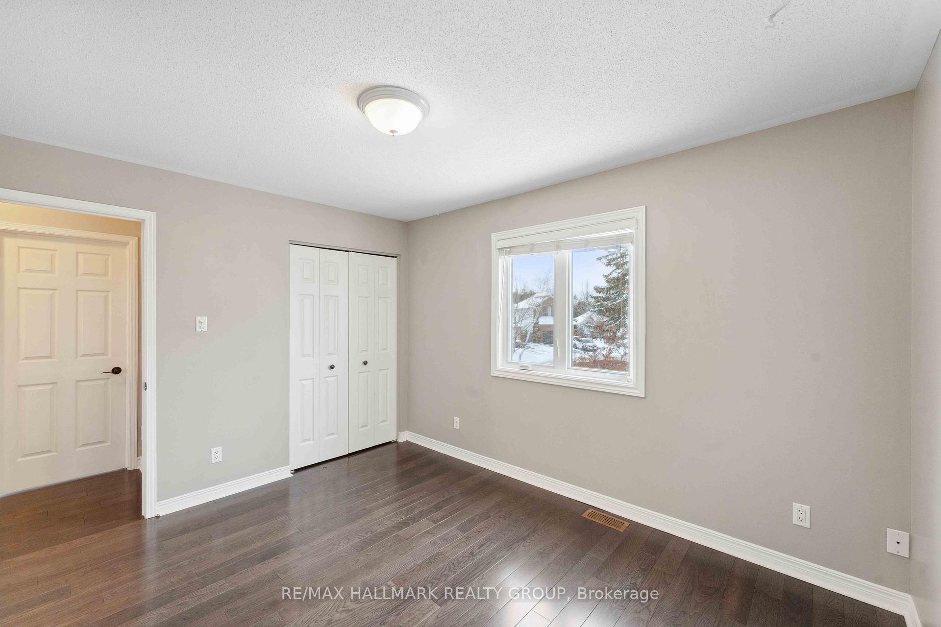 Photo 19 of 30 Avonhurst Avenue, Ottawa, Barrhaven - Longfields — HOMEH