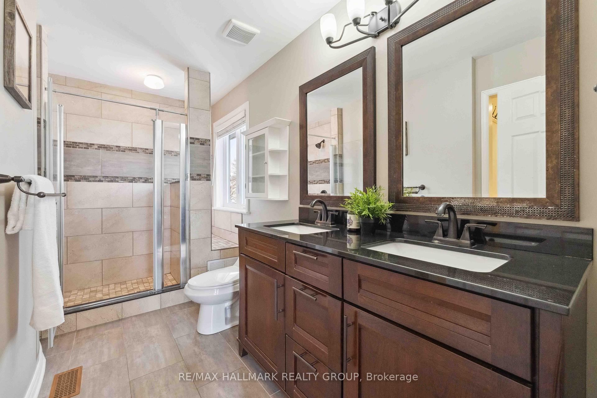 Photo 24 of 30 Avonhurst Avenue, Ottawa, Barrhaven - Longfields — HOMEH