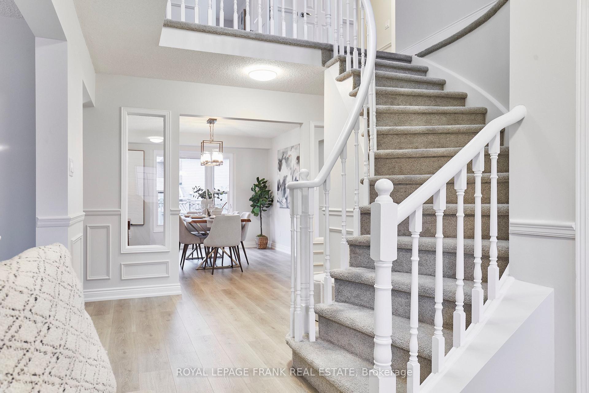 Photo 7 of 920 Royal Orchard Drive, Oshawa, Pinecrest — HOMEH