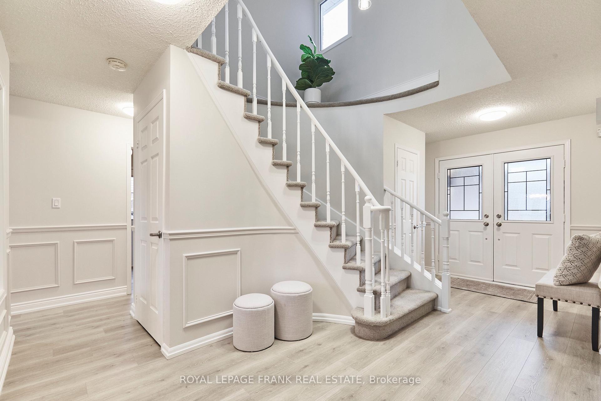 Photo 16 of 920 Royal Orchard Drive, Oshawa, Pinecrest — HOMEH