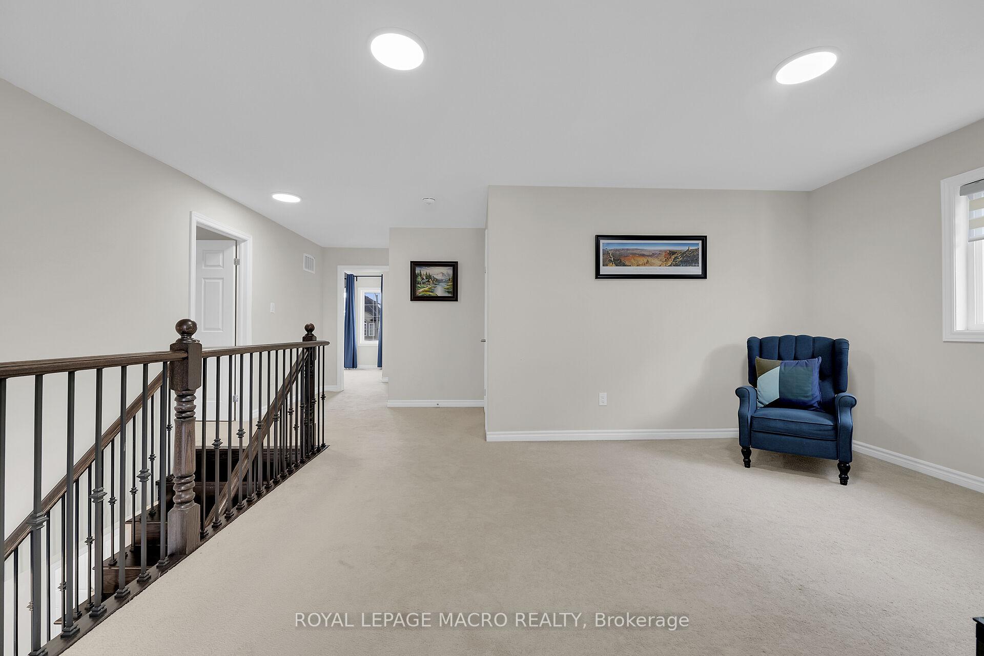 Photo 24 of 88 Bellroyal Crescent, Hamilton, Stoney Creek Mountain — HOMEH