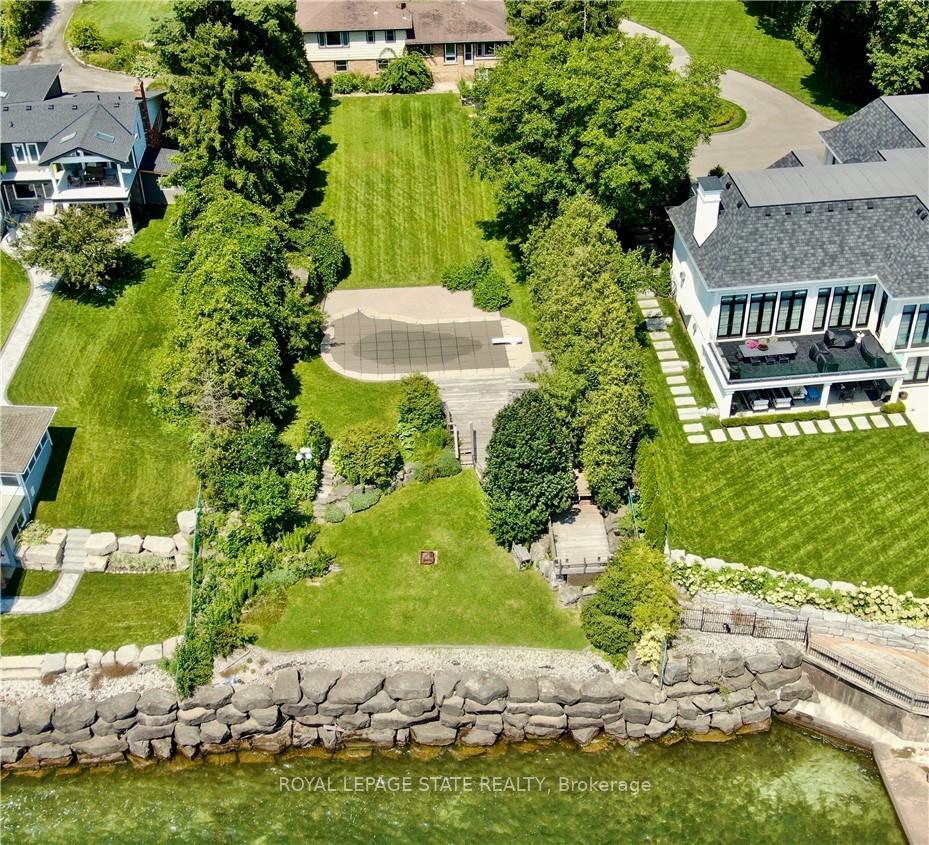 Photo 3 of 2278 Lakeshore Road, Burlington, Brant — HOMEH