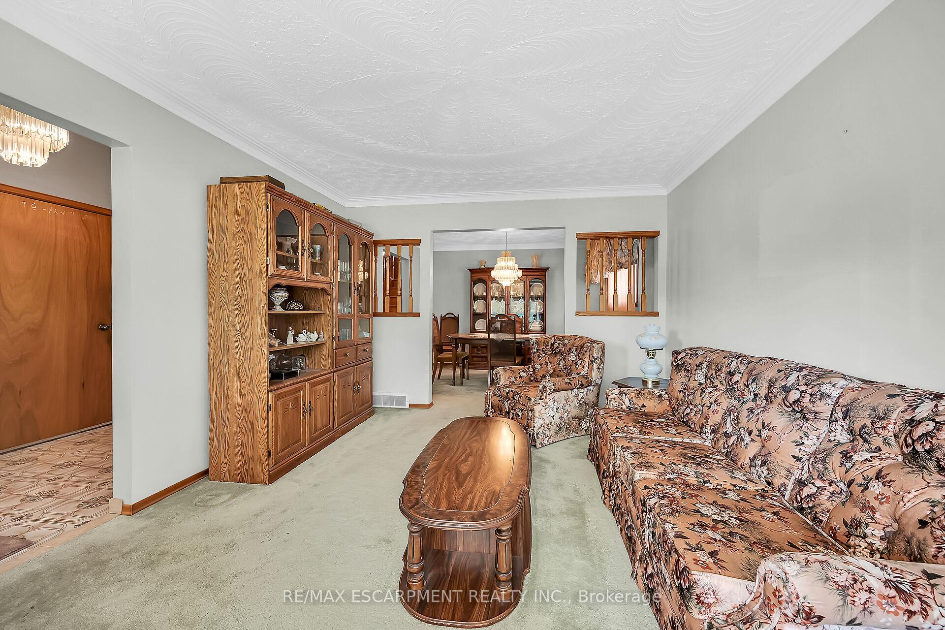 Photo 10 of 65 Ellington Avenue, Hamilton, Stoney Creek — HOMEH