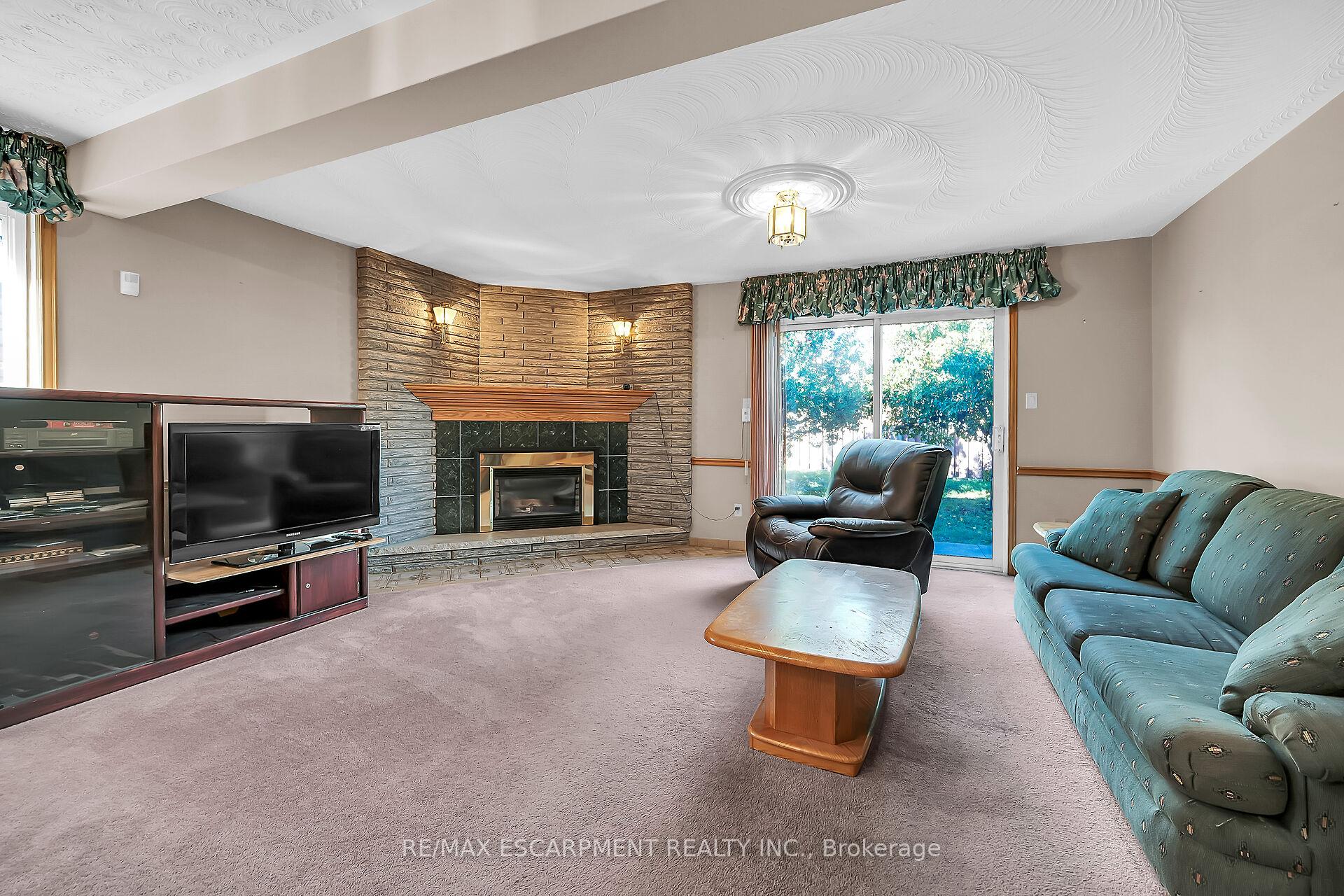 Photo 30 of 65 Ellington Avenue, Hamilton, Stoney Creek — HOMEH