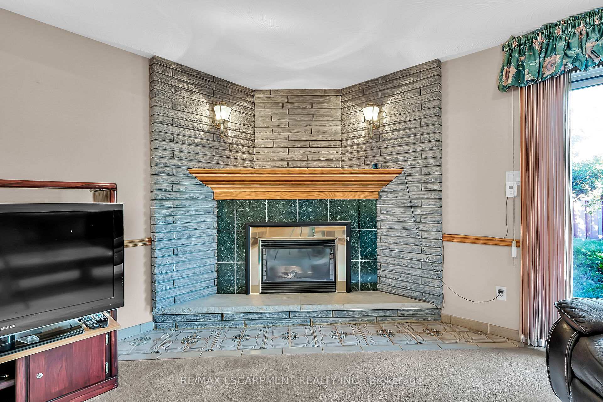 Photo 34 of 65 Ellington Avenue, Hamilton, Stoney Creek — HOMEH