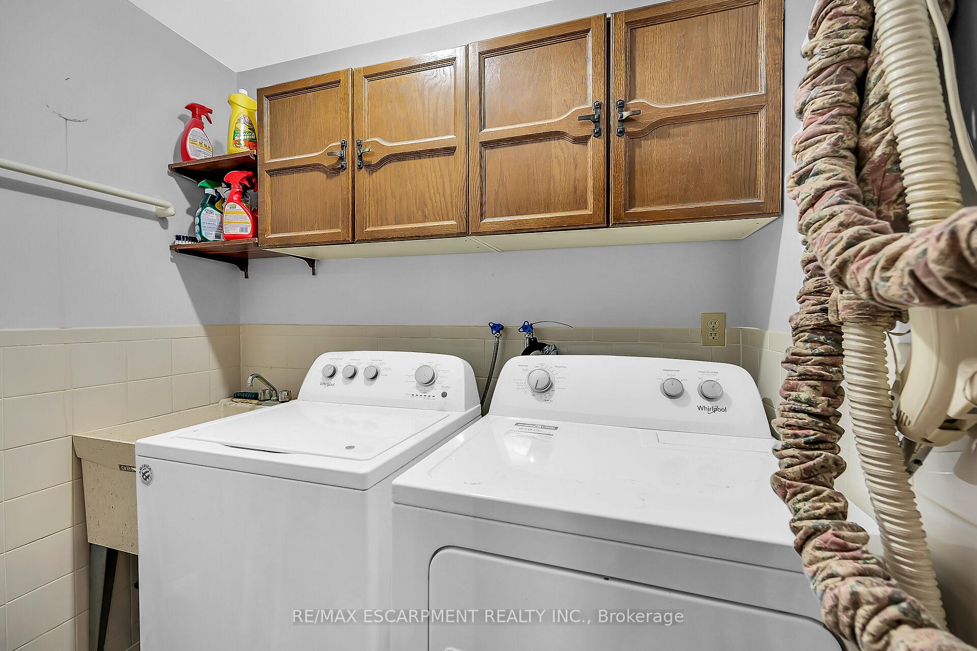 Photo 37 of 65 Ellington Avenue, Hamilton, Stoney Creek — HOMEH