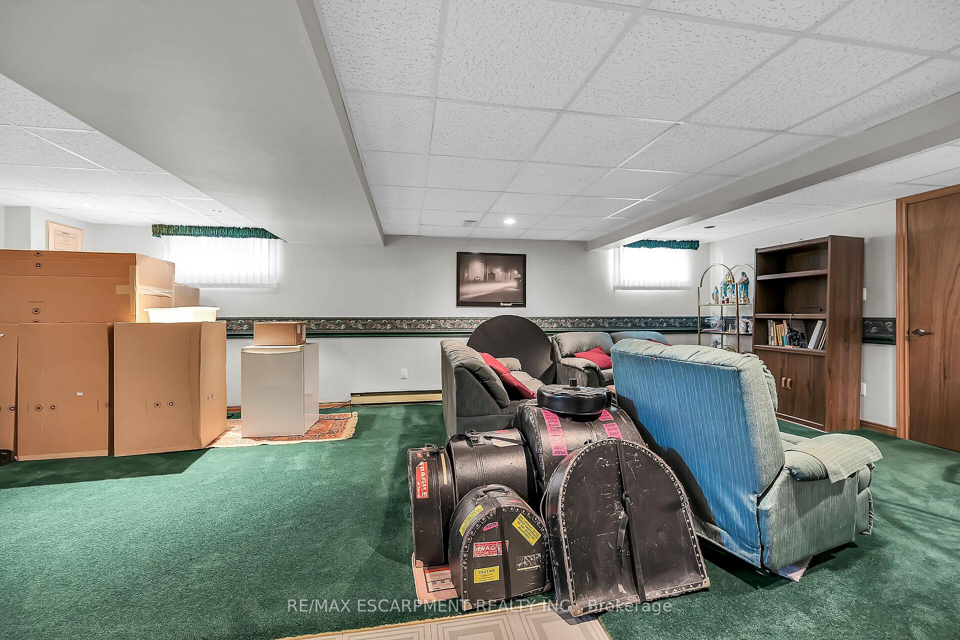 Photo 39 of 65 Ellington Avenue, Hamilton, Stoney Creek — HOMEH