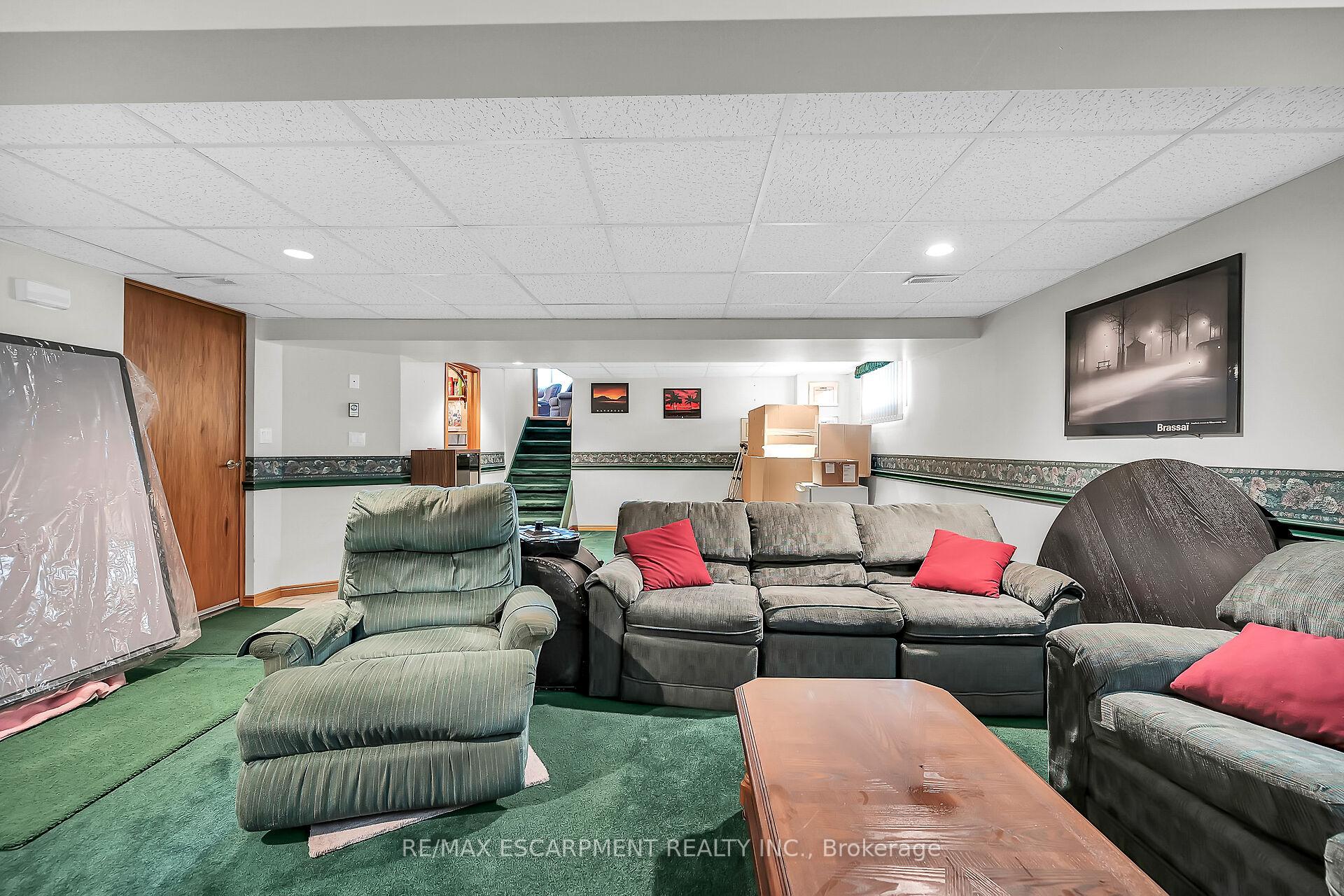 Photo 40 of 65 Ellington Avenue, Hamilton, Stoney Creek — HOMEH
