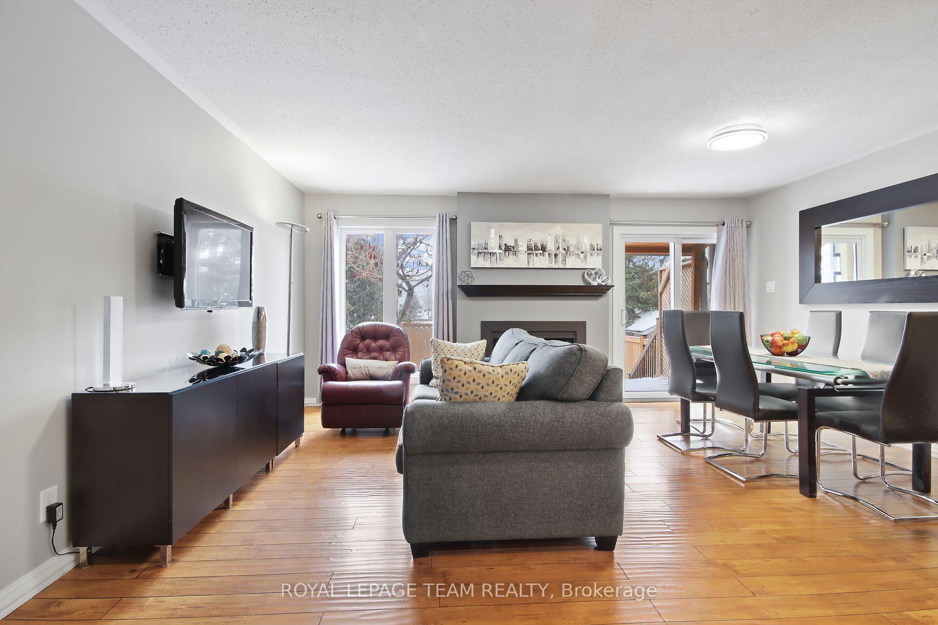 Photo 6 of 24 Armadale Crescent, Ottawa, Barrhaven - Cedargrove/Fraserdale — HOMEH