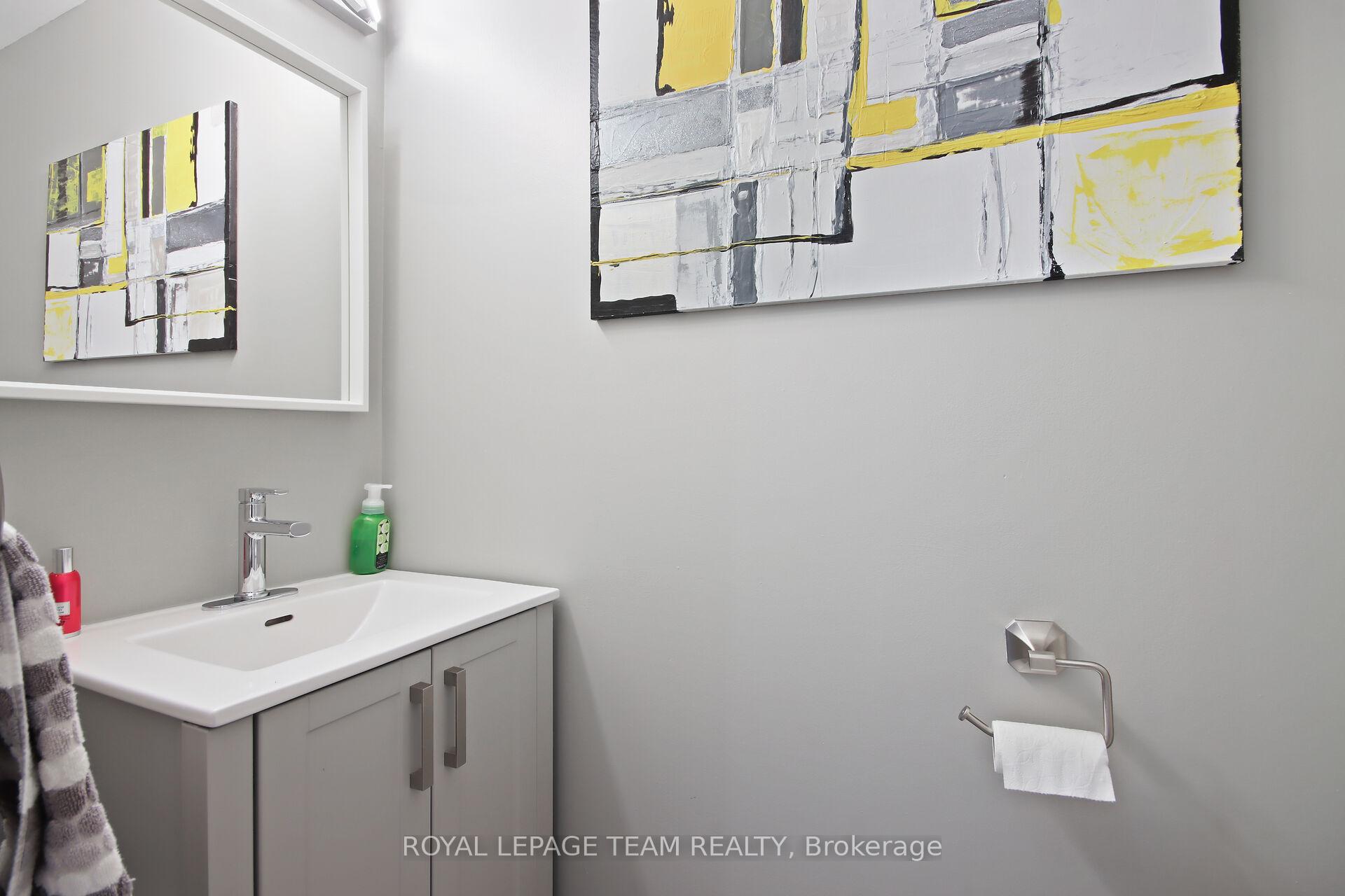 Photo 15 of 24 Armadale Crescent, Ottawa, Barrhaven - Cedargrove/Fraserdale — HOMEH