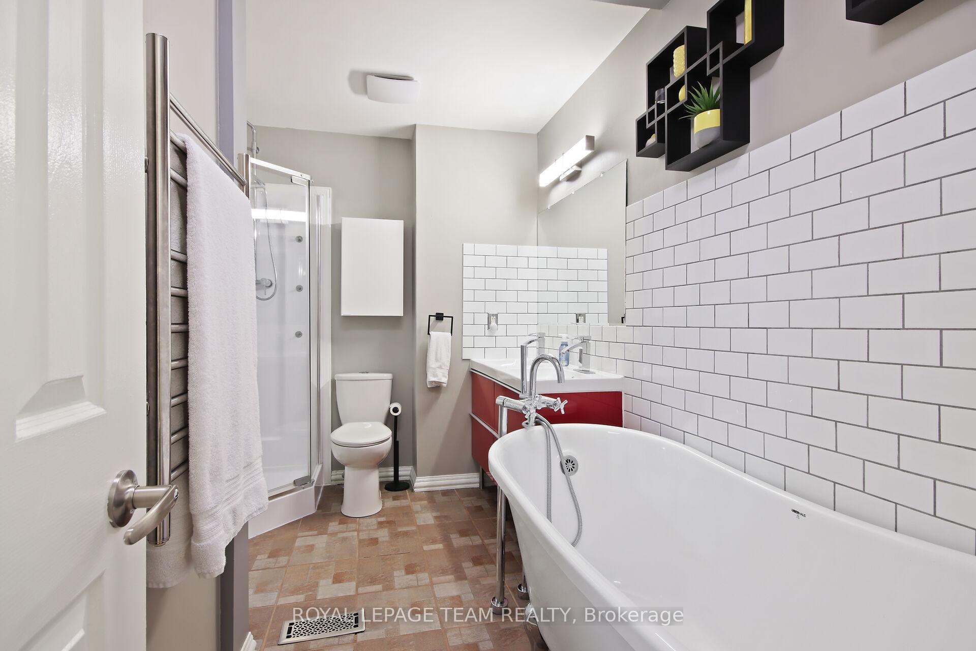 Photo 22 of 24 Armadale Crescent, Ottawa, Barrhaven - Cedargrove/Fraserdale — HOMEH