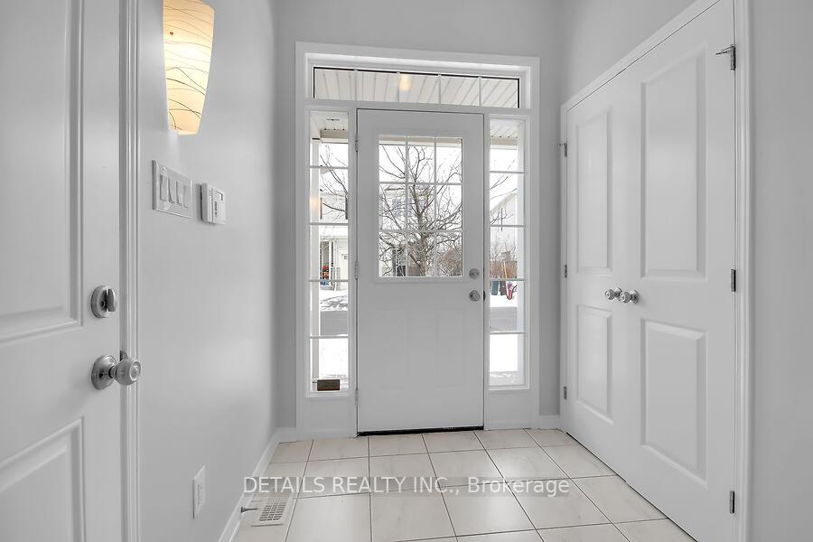 Photo 2 of 872 Kennacraig, Ottawa, Barrhaven - Stonebridge — HOMEH