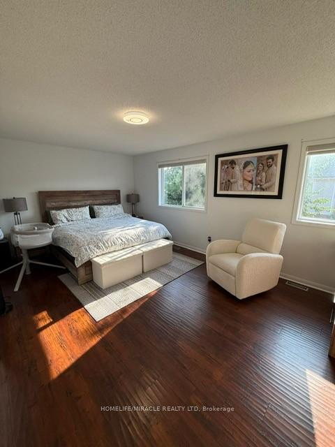 Photo 7 of 32 Thorpe (Upper) Crescent, Brampton, Fletcher's Meadow — HOMEH