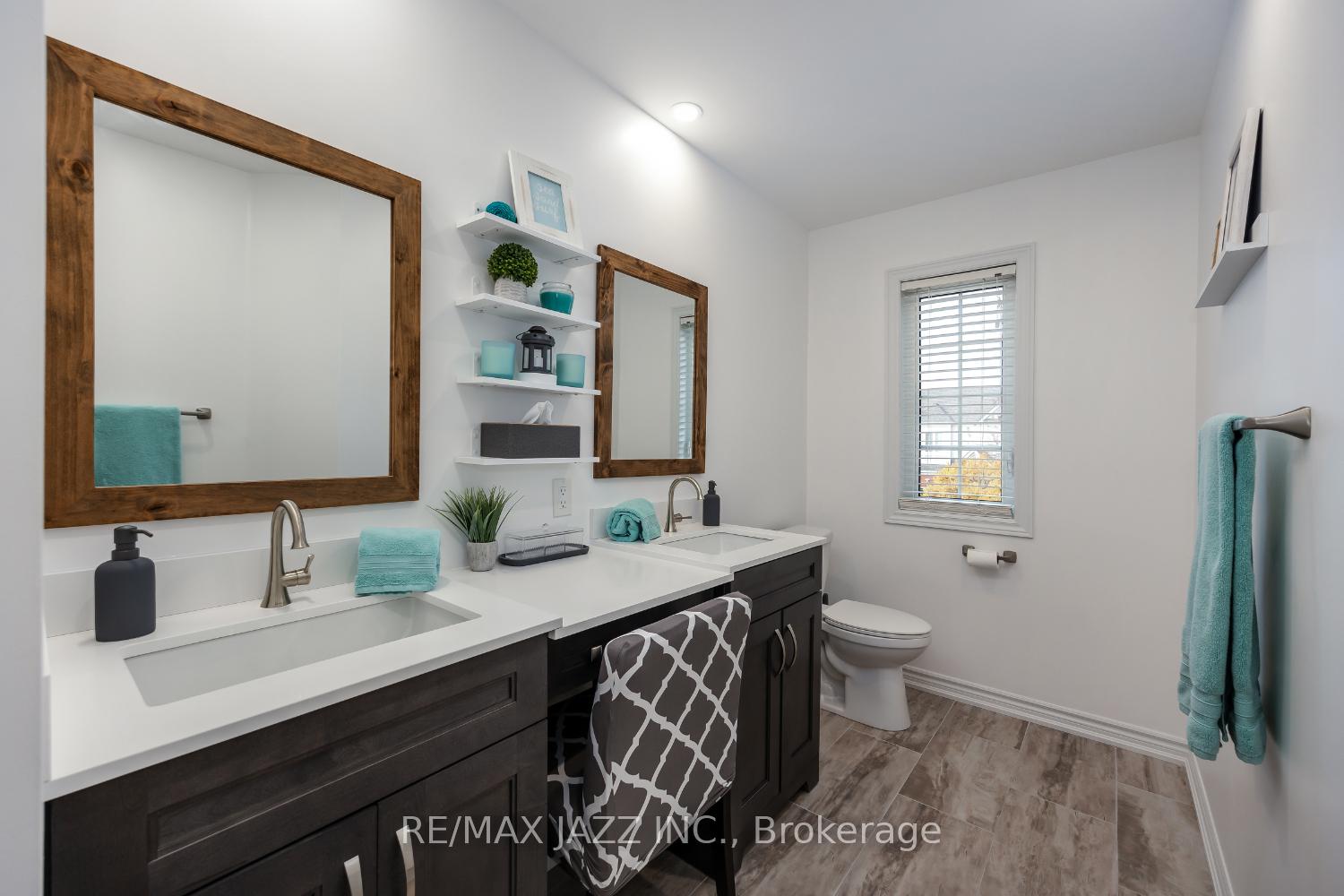 Photo 17 of 1384 Lyncroft Crescent, Oshawa, Taunton — HOMEH