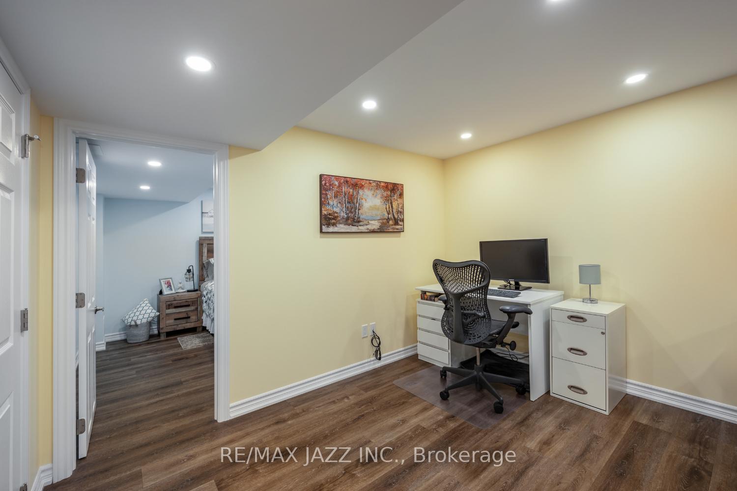 Photo 27 of 1384 Lyncroft Crescent, Oshawa, Taunton — HOMEH