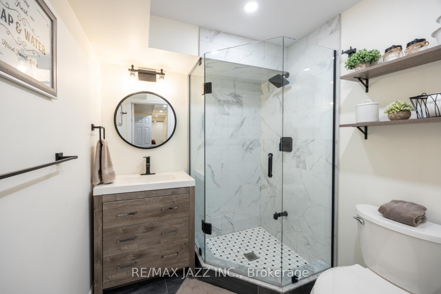 Photo 30 of 1384 Lyncroft Crescent, Oshawa, Taunton — HOMEH