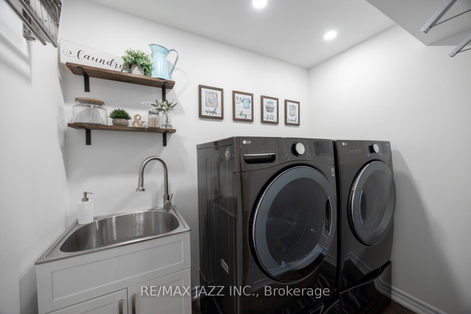 Photo 31 of 1384 Lyncroft Crescent, Oshawa, Taunton — HOMEH