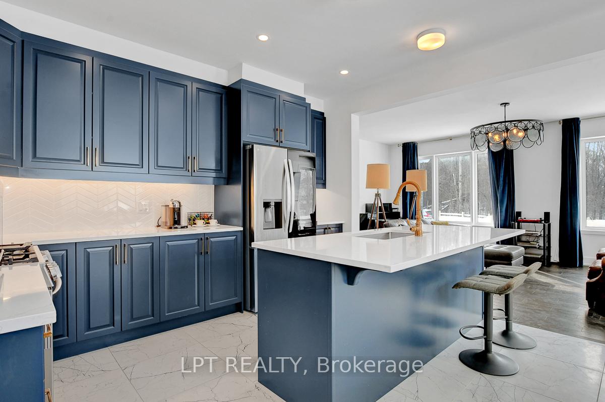 Photo 16 of 2441 Watercolours Way, Ottawa, Barrhaven - Half Moon Bay — HOMEH