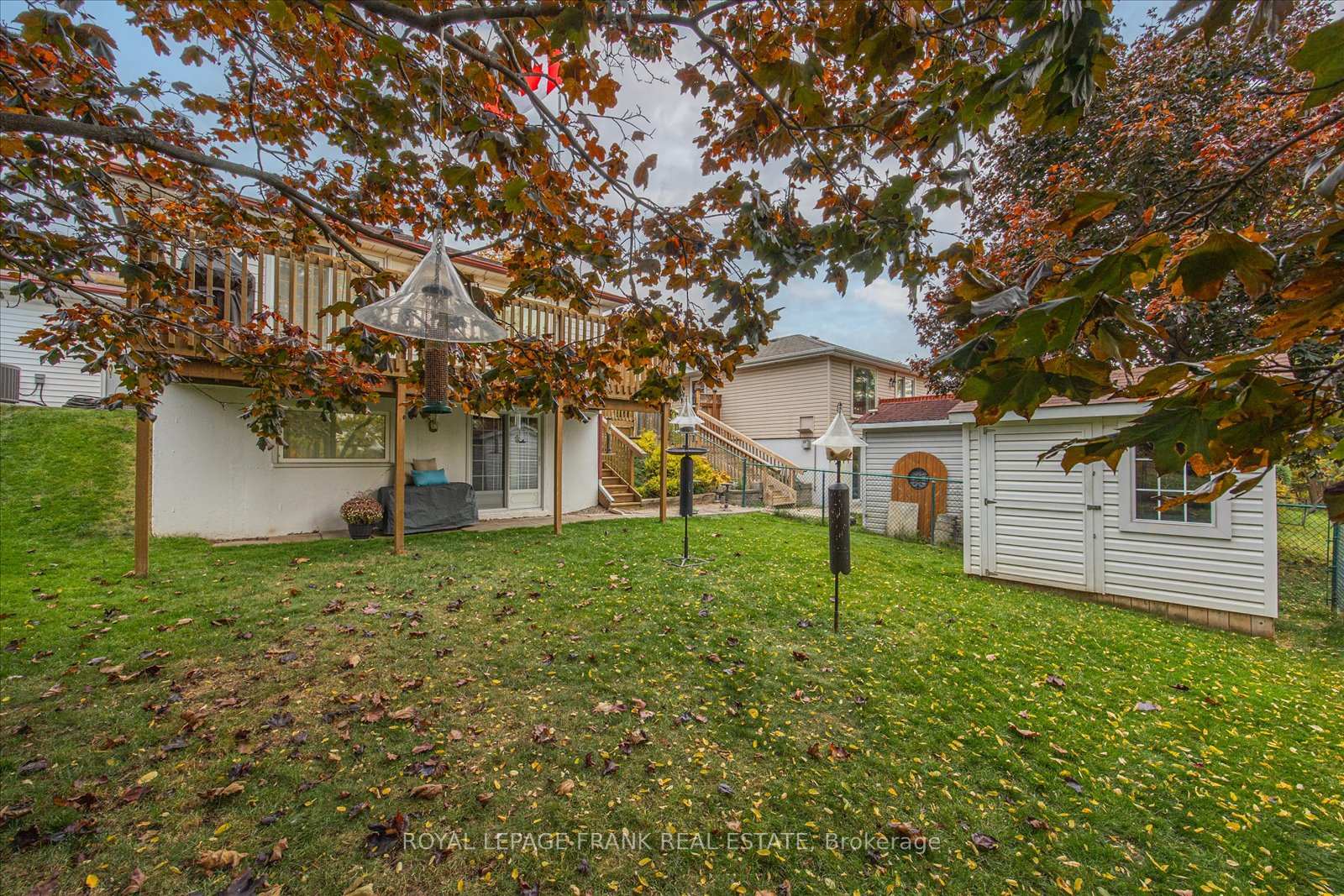 Photo 39 of 696 Down Crescent, Oshawa, Donevan — HOMEH