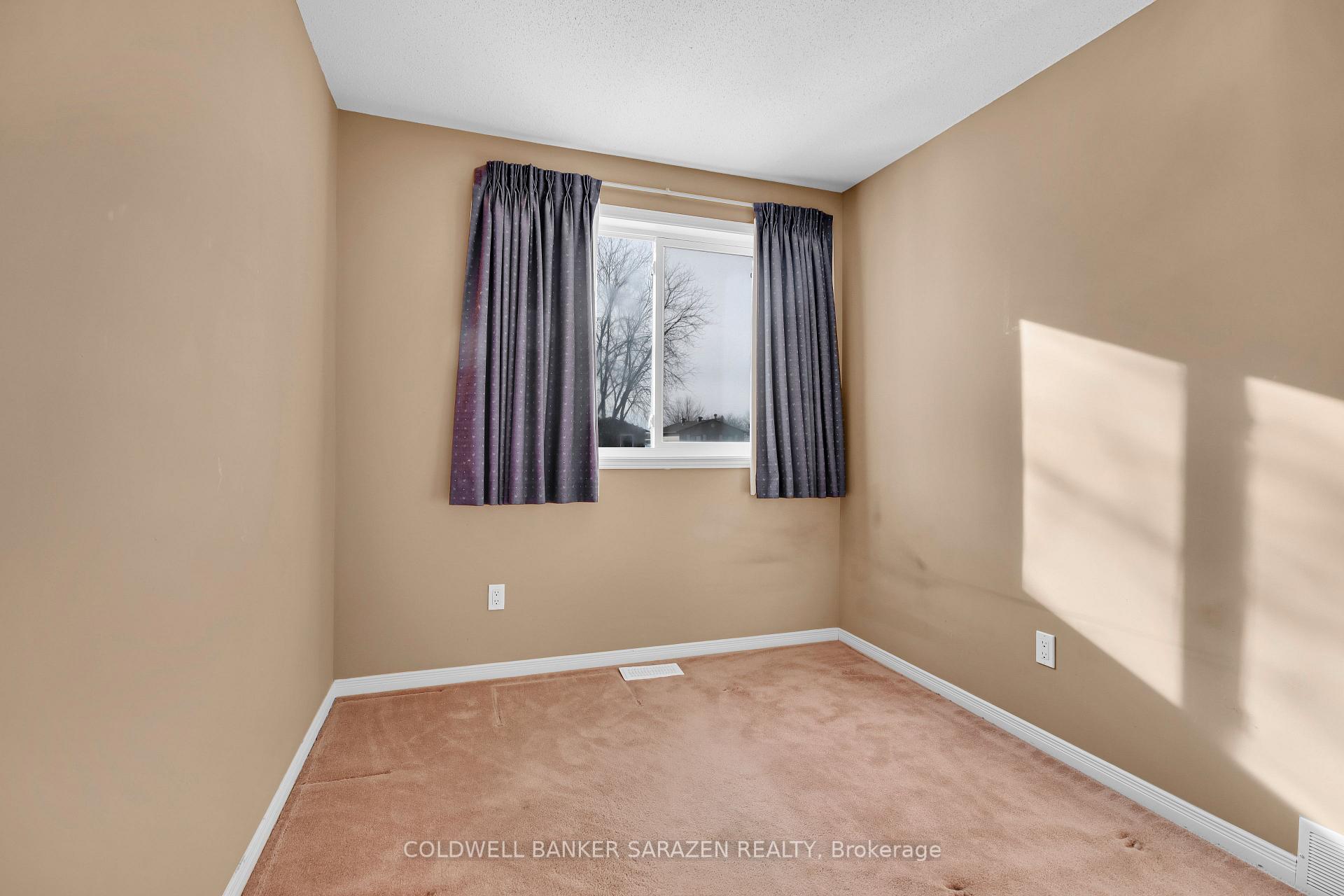 Photo 30 of 9 Airycot Circle, Ottawa, Barrhaven - Pheasant Run — HOMEH