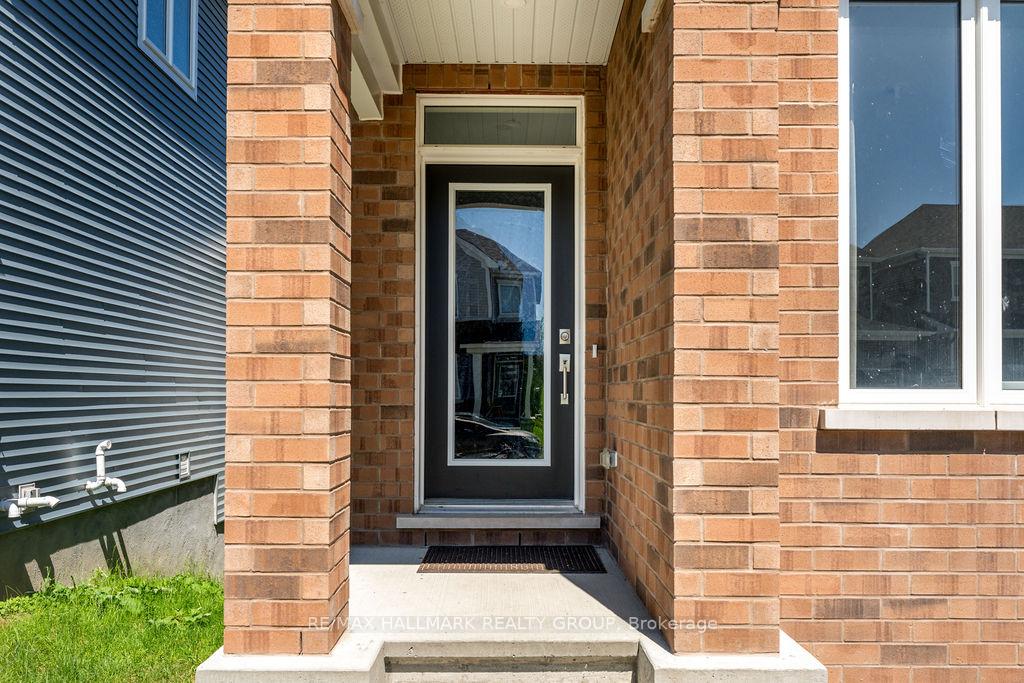 Photo 2 of 745 Eminence Street, Ottawa, Barrhaven - Half Moon Bay — HOMEH