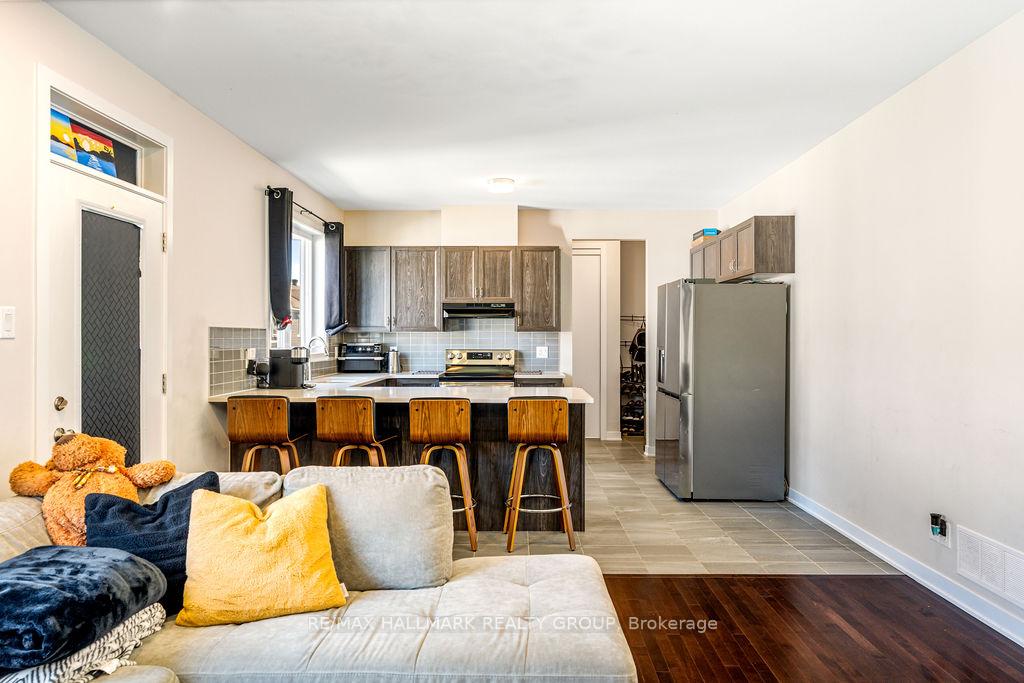 Photo 5 of 745 Eminence Street, Ottawa, Barrhaven - Half Moon Bay — HOMEH