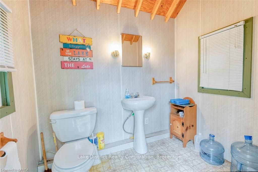 Photo 11 of 1098 Pine Path, Frontenac, Frontenac North — HOMEH