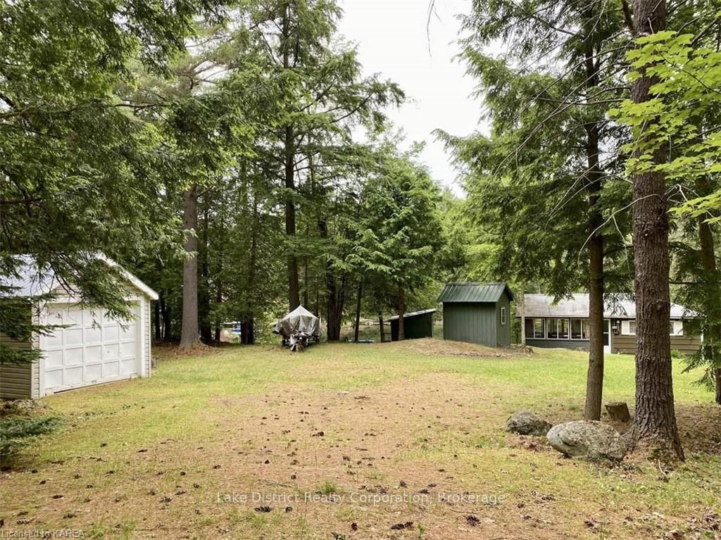 Photo 22 of 1098 Pine Path, Frontenac, Frontenac North — HOMEH