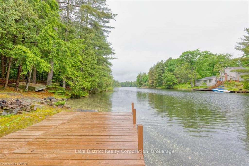 Photo 16 of 1098 Pine Path, Frontenac, Frontenac North — HOMEH