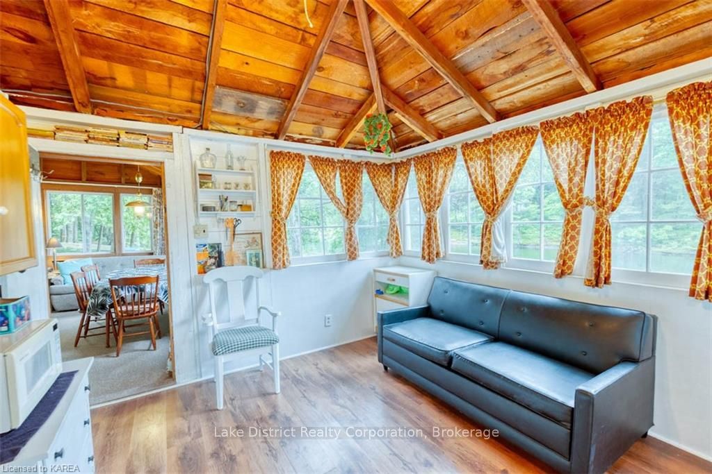 Photo 7 of 1098 Pine Path, Frontenac, Frontenac North — HOMEH