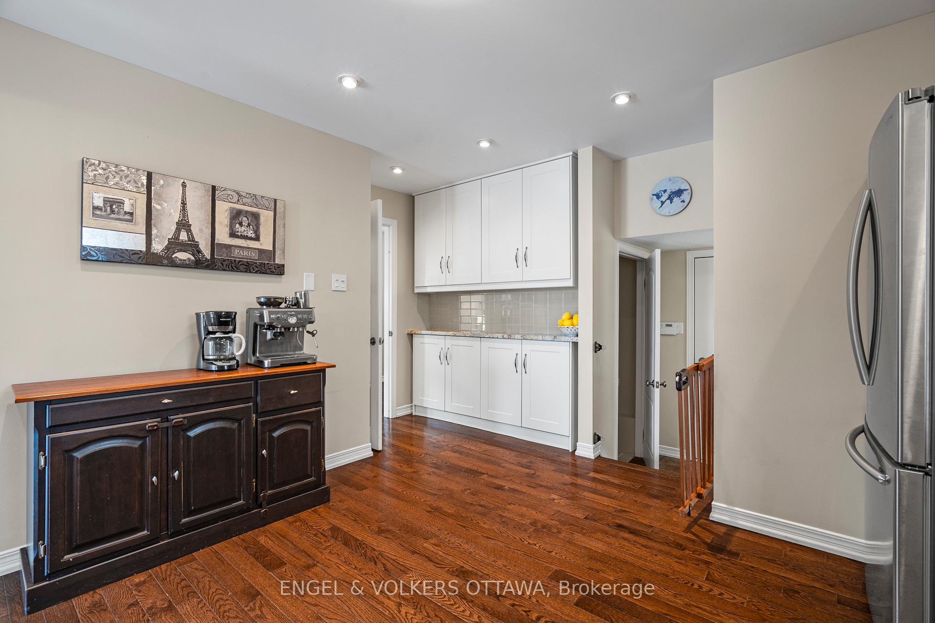Photo 14 of 36 Newborough Crescent, Ottawa, Barrhaven East — HOMEH