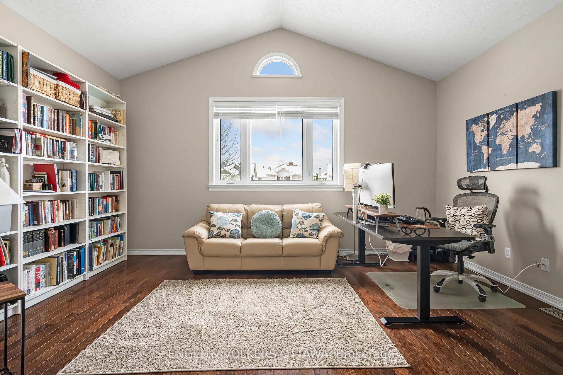 Photo 16 of 36 Newborough Crescent, Ottawa, Barrhaven East — HOMEH