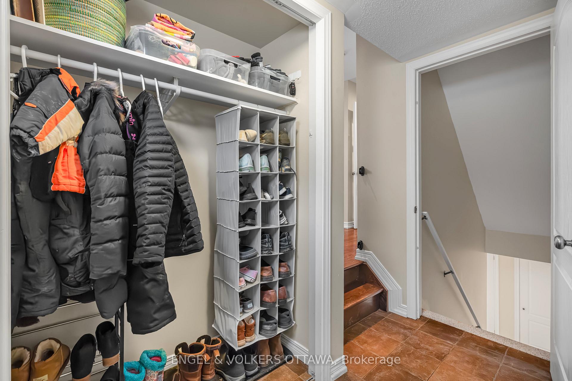 Photo 28 of 36 Newborough Crescent, Ottawa, Barrhaven East — HOMEH