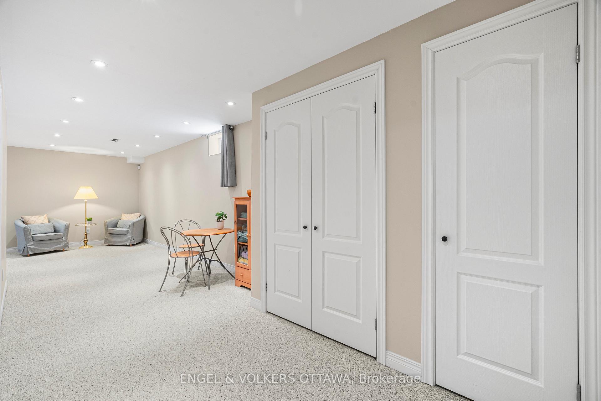 Photo 29 of 36 Newborough Crescent, Ottawa, Barrhaven East — HOMEH