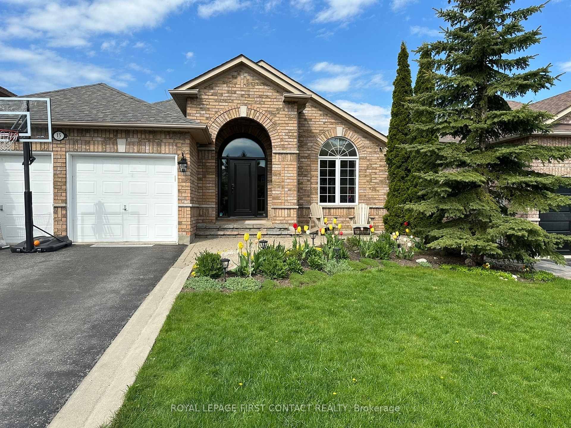 Photo 1 of 15 Royal Park Boulevard, Barrie, Bayshore — HOMEH