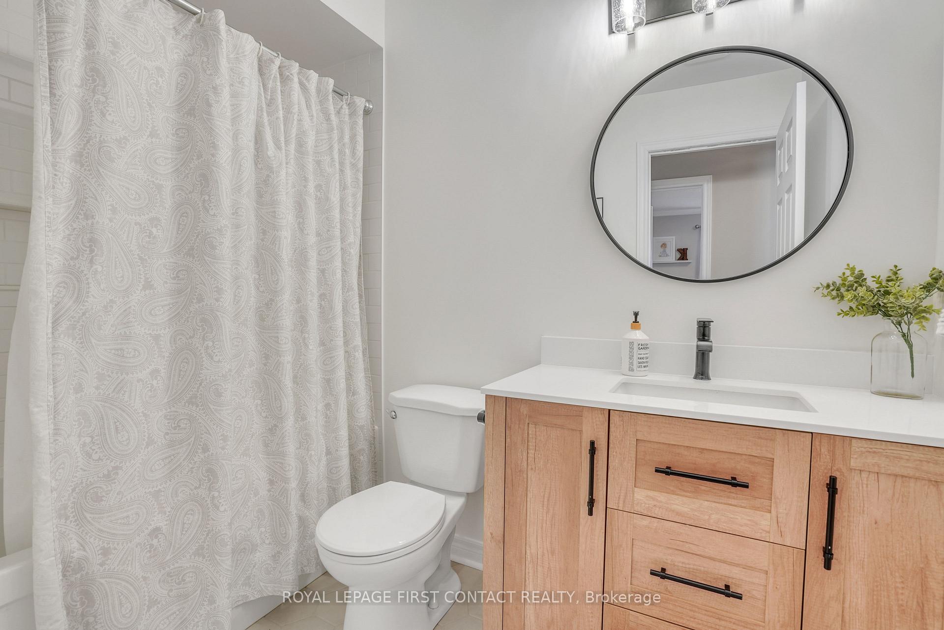 Photo 25 of 15 Royal Park Boulevard, Barrie, Bayshore — HOMEH