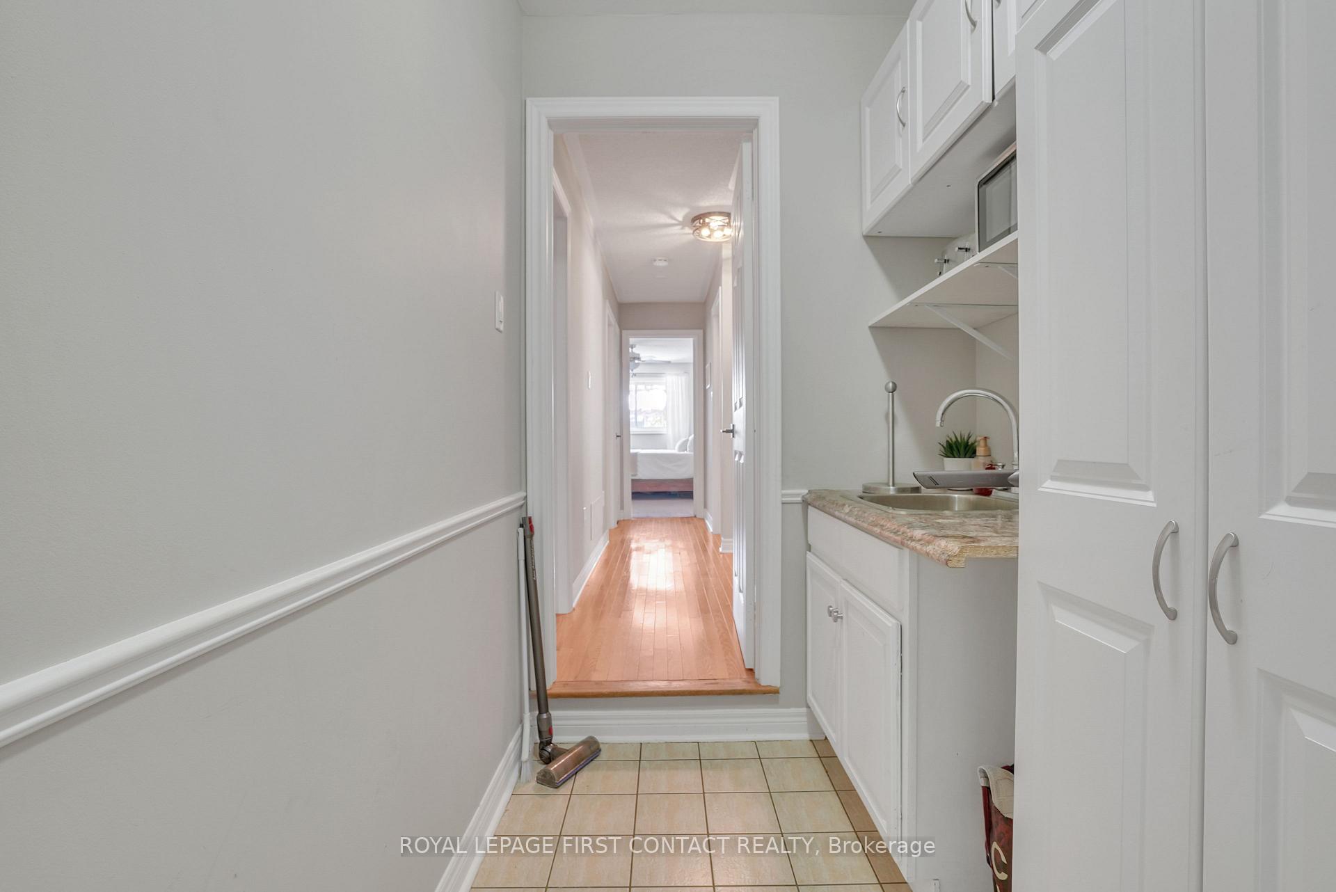 Photo 26 of 15 Royal Park Boulevard, Barrie, Bayshore — HOMEH